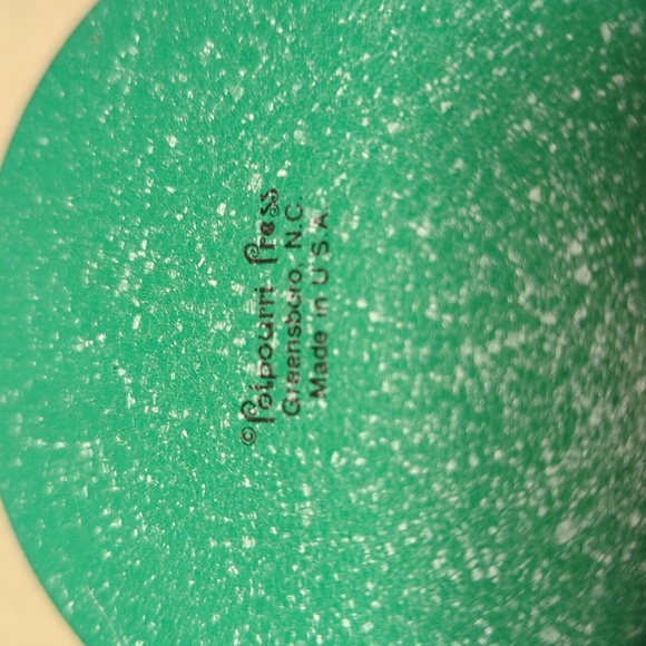 Vintage 80s Unicorn Holiday Tin - Picture 4 of 4